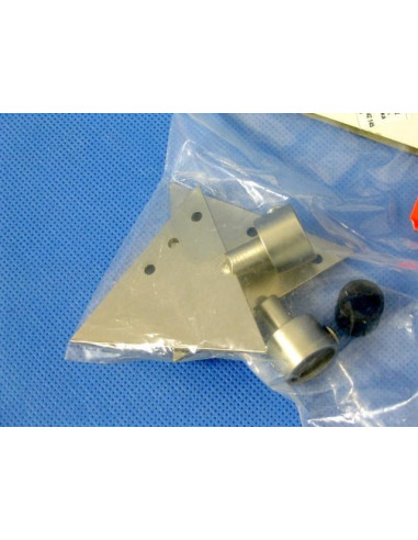 Końcówki Trójkąt chrom-mat 16