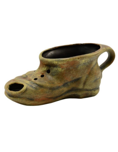 Figurka But h:14cm dł.34cm ceramiczna 492