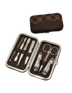 Zestaw do manicure 7 elementów etui